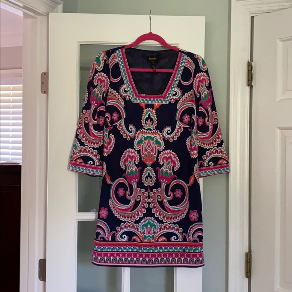 Laundry by Shelli Segal! Fun and flirty!